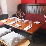 Devonshire Arms Inn 2*