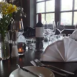 Devonshire Arms 2* Cracoe