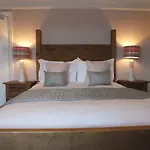 Devonshire Arms 2* Cracoe