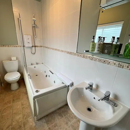 Devonshire Arms Zajazd 2*