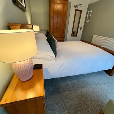 Devonshire Arms Zajazd 2*