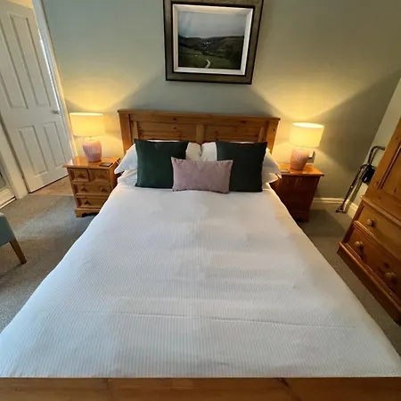 Zajazd Devonshire Arms 2*