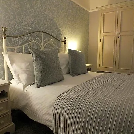 Devonshire Arms 2* Cracoe