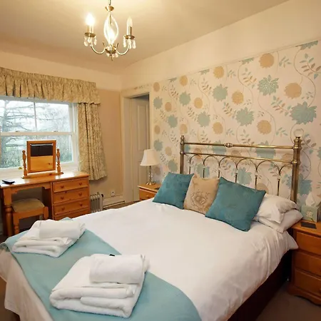 Zajazd Devonshire Arms 2*