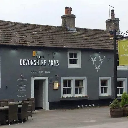Zajazd Devonshire Arms 2*