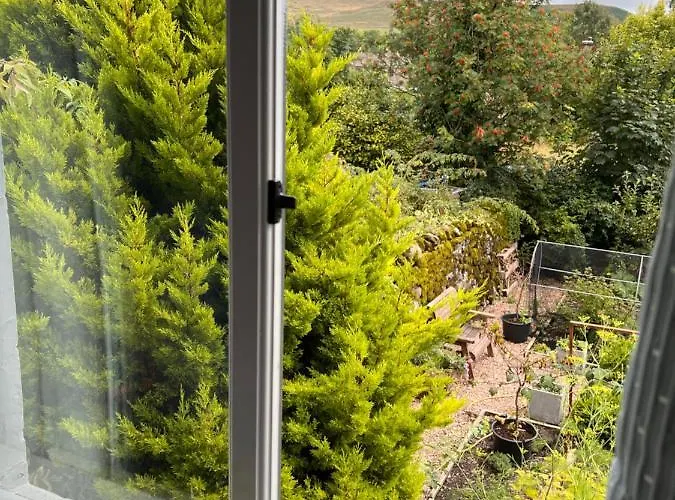 Devonshire Arms 2* Cracoe