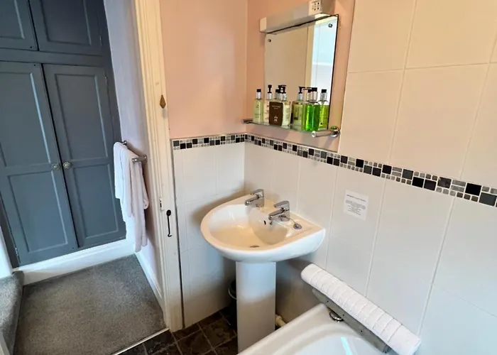 Devonshire Arms 2* Cracoe