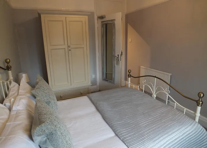 Devonshire Arms 2* Cracoe