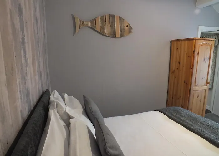 德文郡力推酒店 2*